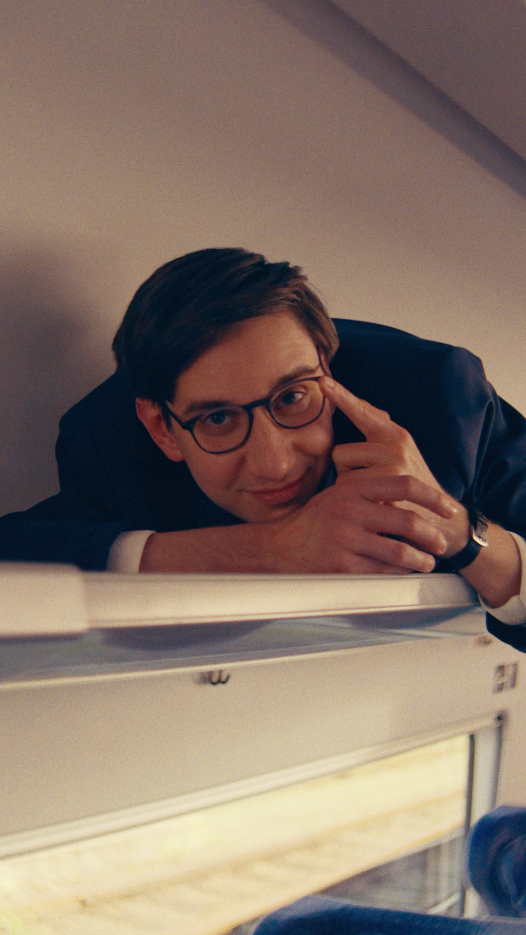 S1_DB_BB25_Song_9x1600_00_31_14Still002